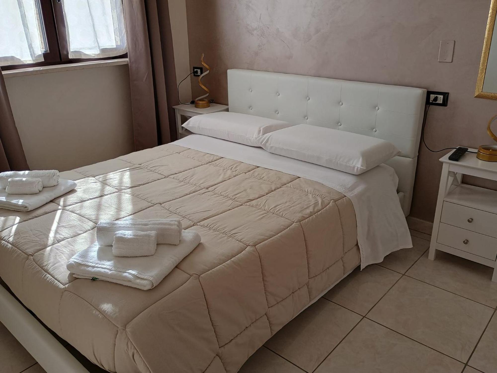 B&B La Ninfa Del Lago ليزينا المظهر الخارجي الصورة